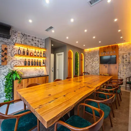 Ξενοδοχείο Riviera