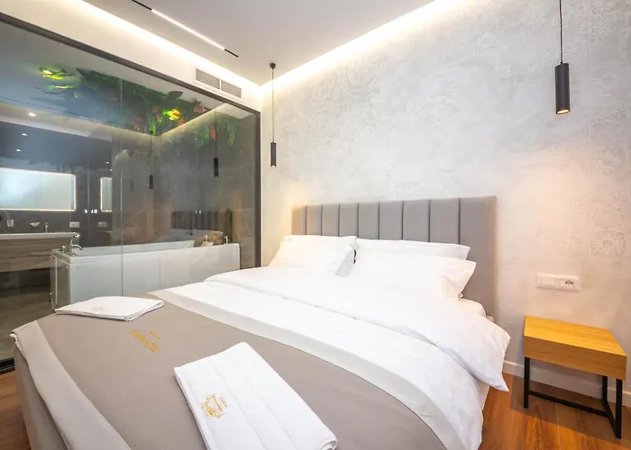 Riviera 4*
