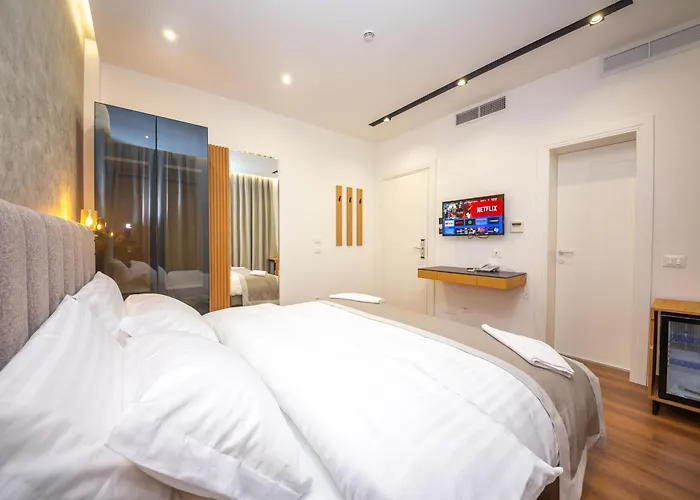 Riviera Hotel 4*