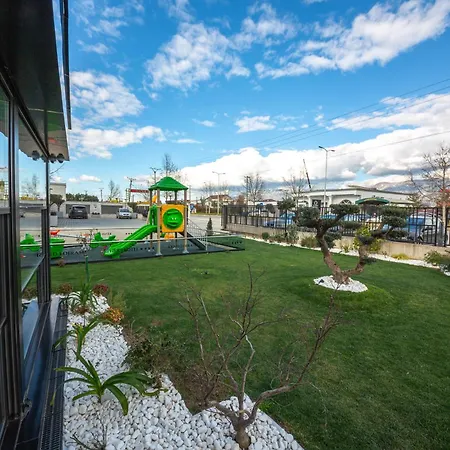 Riviera Szálloda 4*